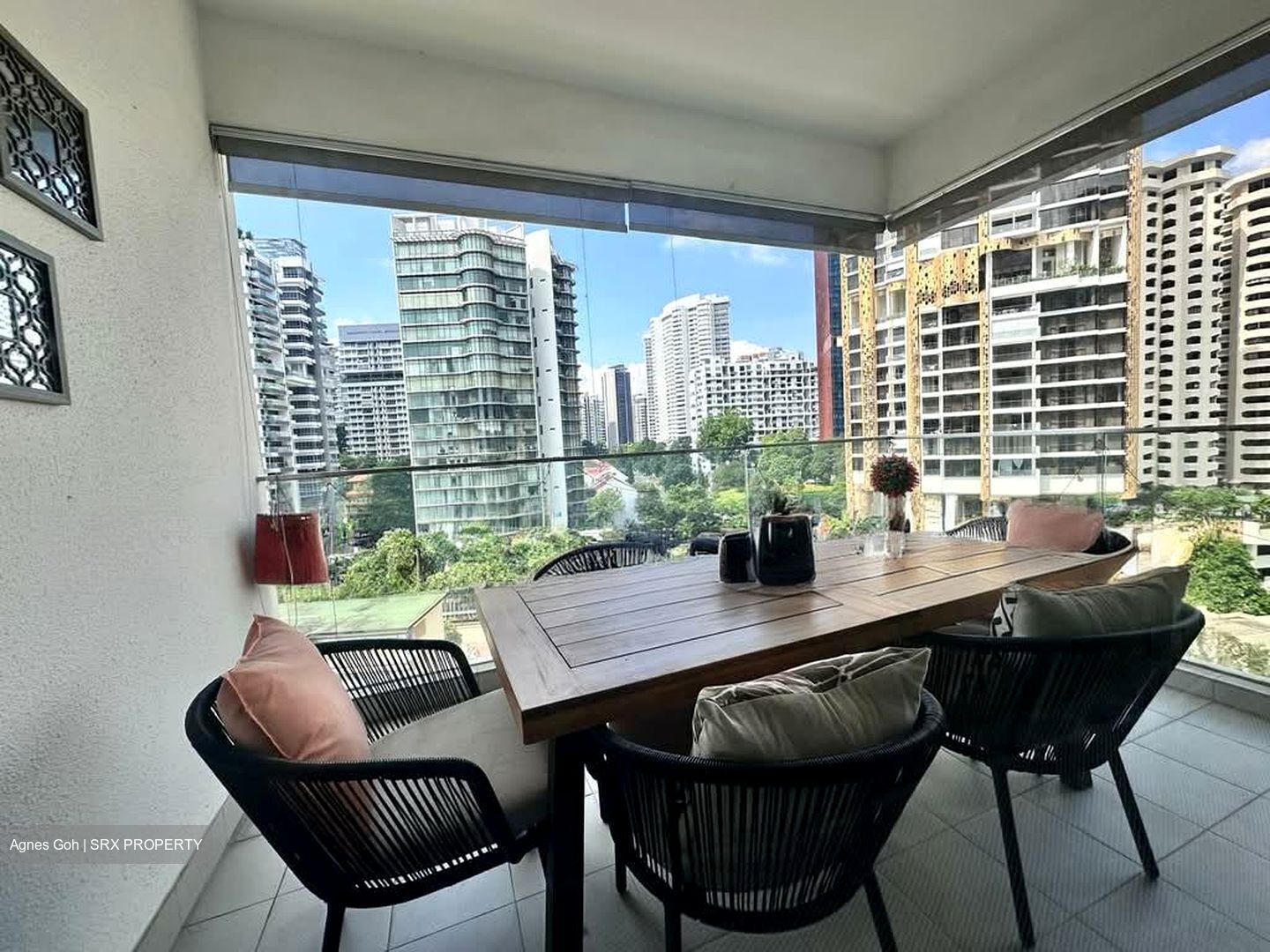 Suites @ Cairnhill (D9), Apartment #582463661